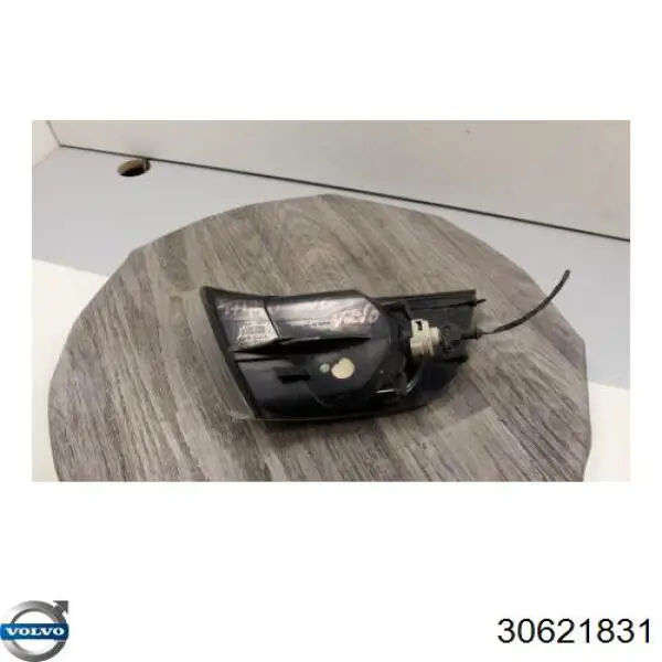 Compre 30621831 Volvo Pisca-pisca esquerdo