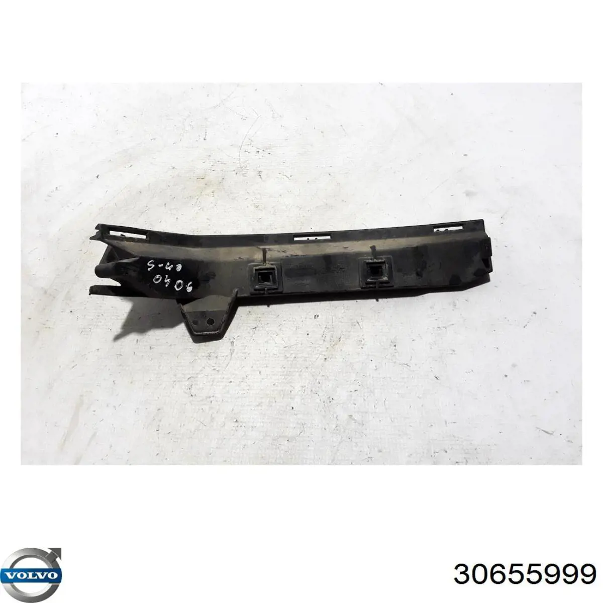 Consola direita do pára-choque traseiro Volvo 30655999 preço, a partir de 16,63 USD