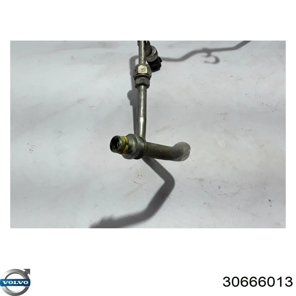 Compre 30666013 Volvo 