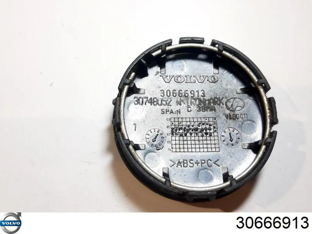 Compre 9472026 Volvo Coberta de disco de roda