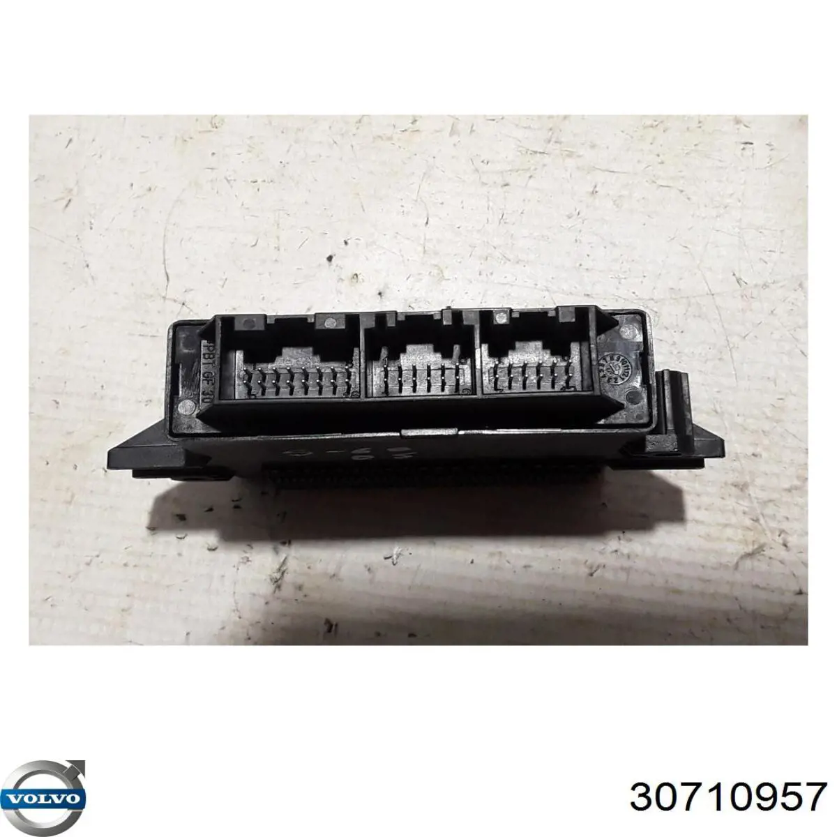  30710957 Volvo