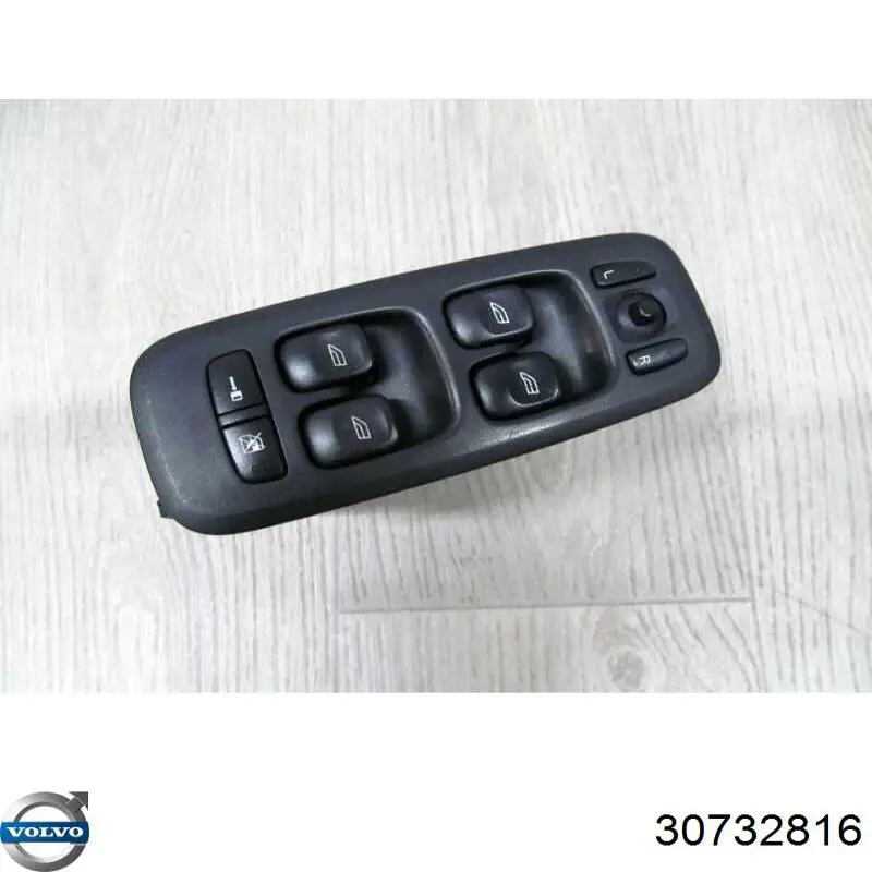 30658694 Volvo 