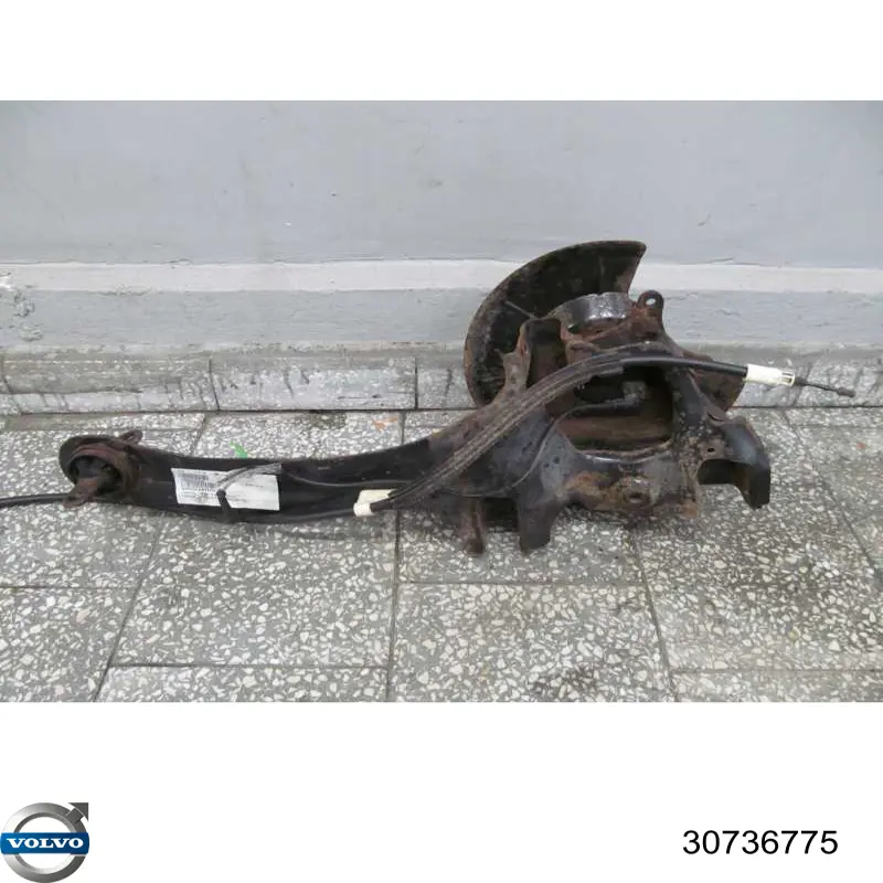 Pino moente (extremidade do eixo) traseiro direito Volvo 30736775 preço, a partir de 154,93 USD