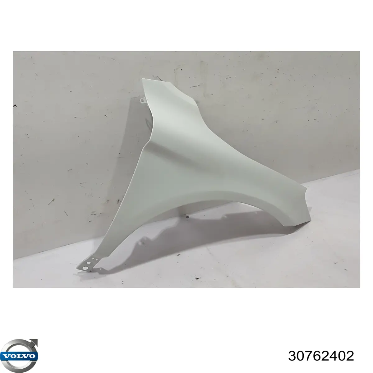 Pára-lama dianteiro direito Volvo 30762402 preço, a partir de 114,70 USD