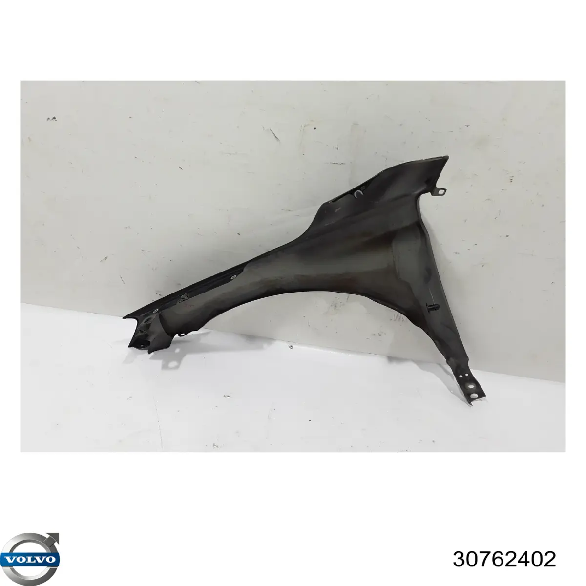 Compre 30762402 Volvo Pára-lama dianteiro direito