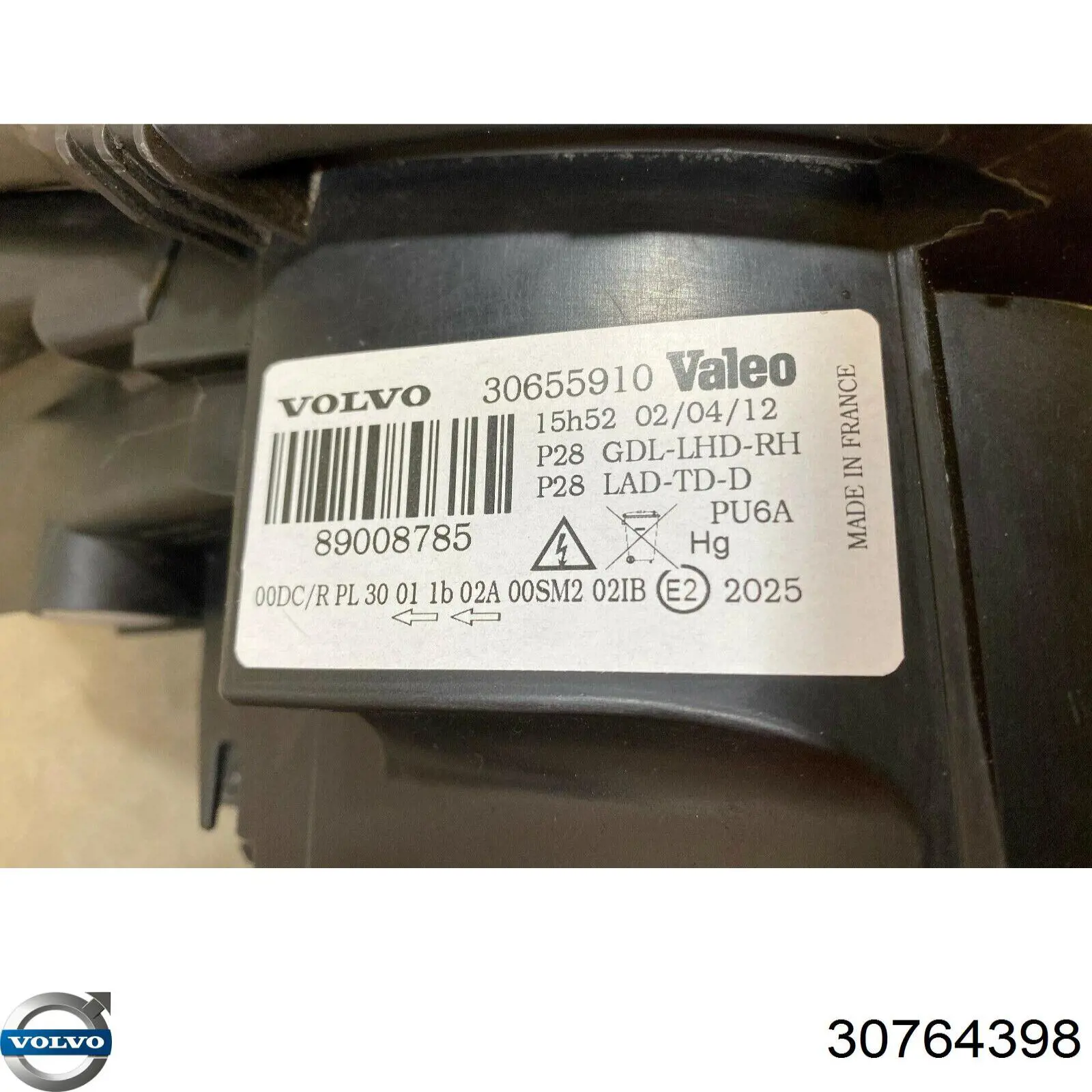Compre 30764398 Volvo Luz direita