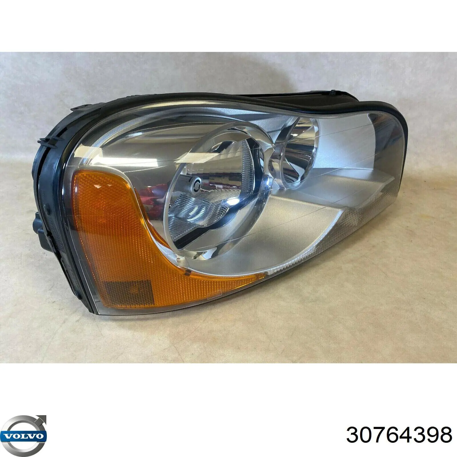 30764398 Volvo Luz direita