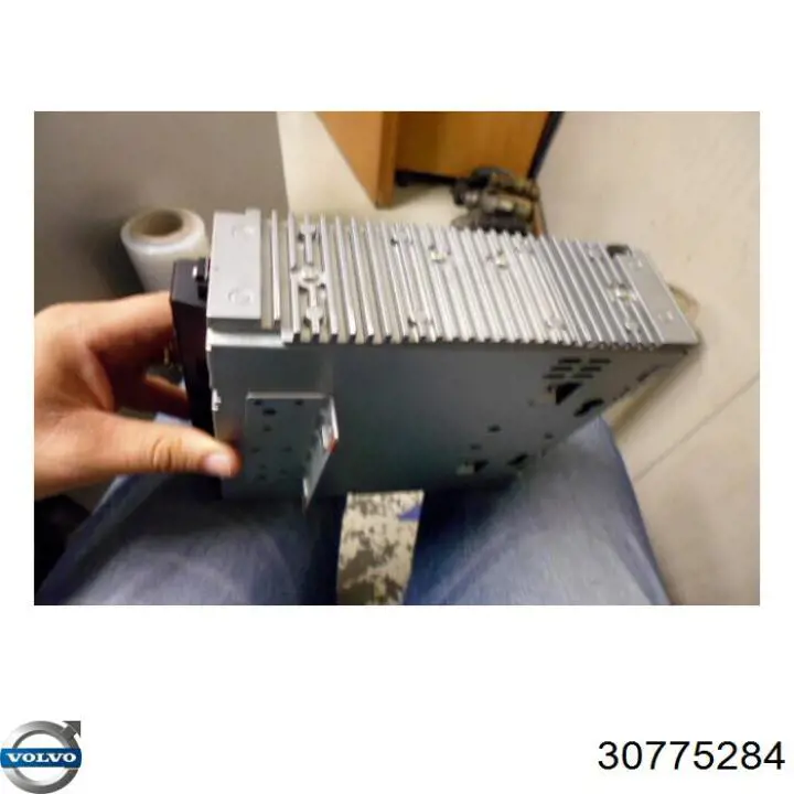 Aparelhagem de som (rádio AM/FM) Volvo 30752578 preço, a partir de 88,53 USD