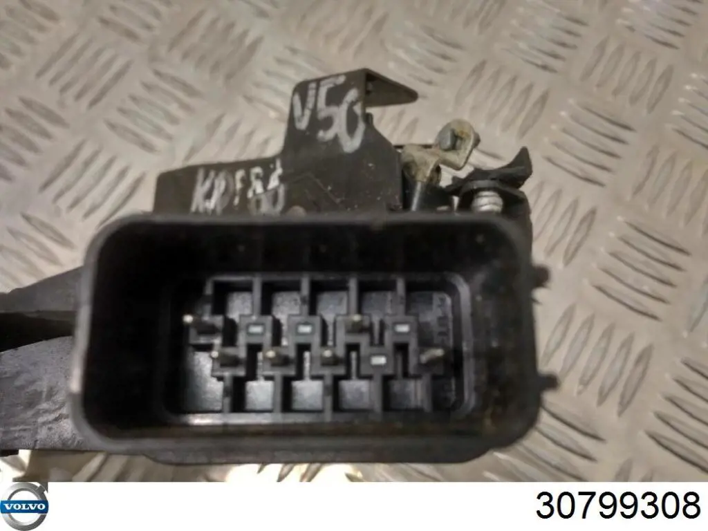 30799308 Volvo Fecho da porta dianteira esquerda