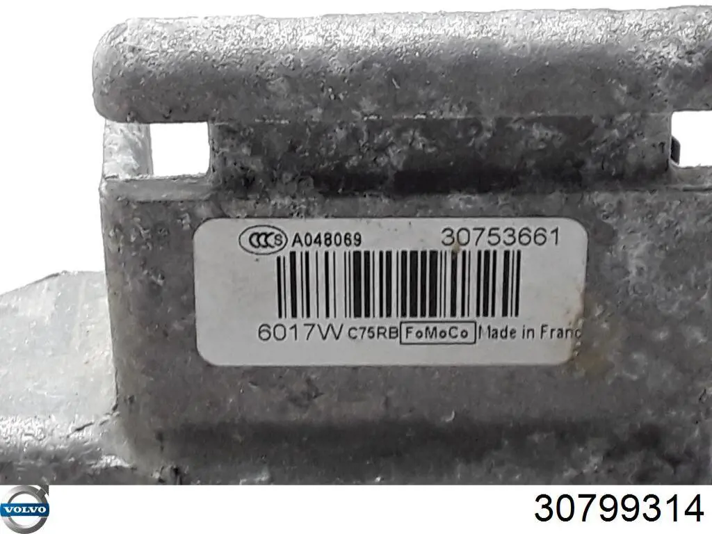 Compre 30799314 Volvo Fecho da porta dianteira esquerda