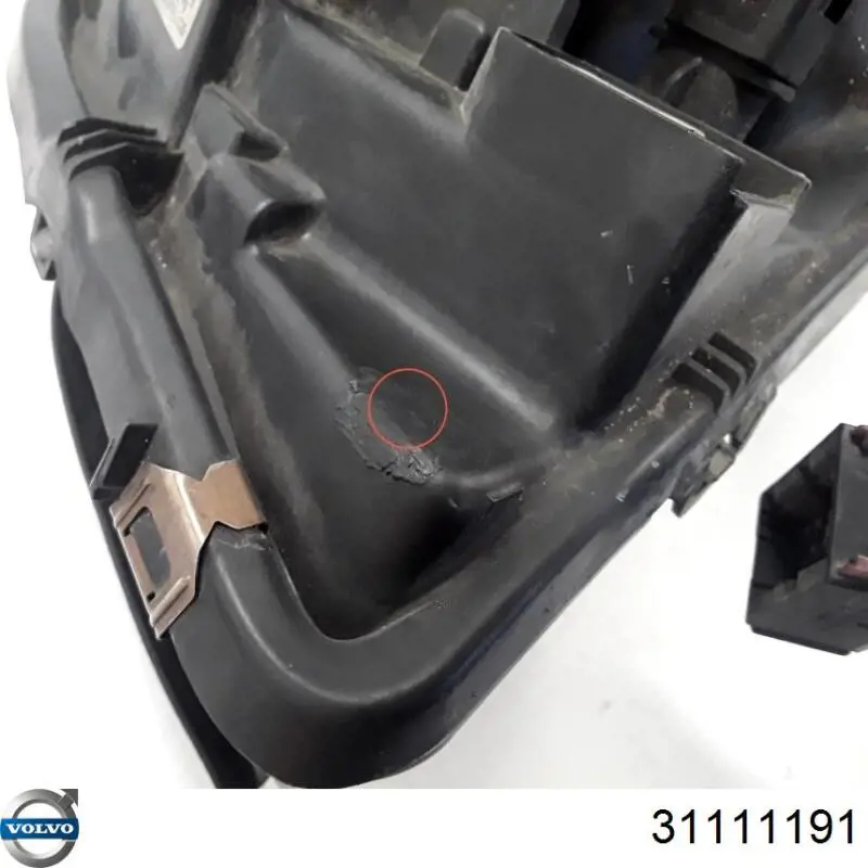 Compre 31111191 Volvo Luz direita