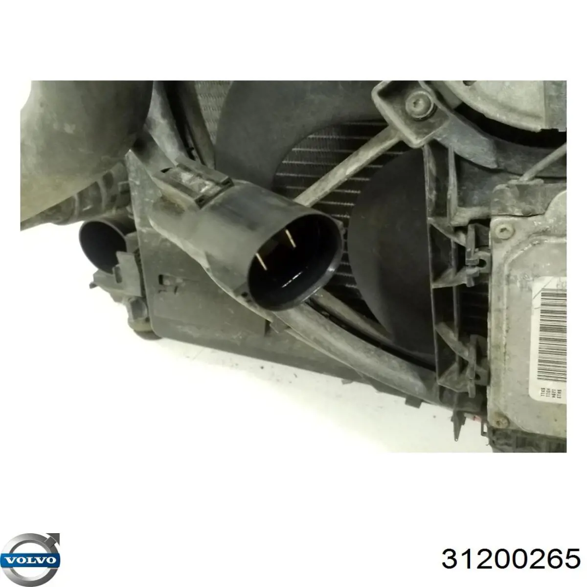 Difusor do radiador de esfriamento, montado com motor e roda de aletas Volvo 31200265 preço, a partir de 143,53 USD