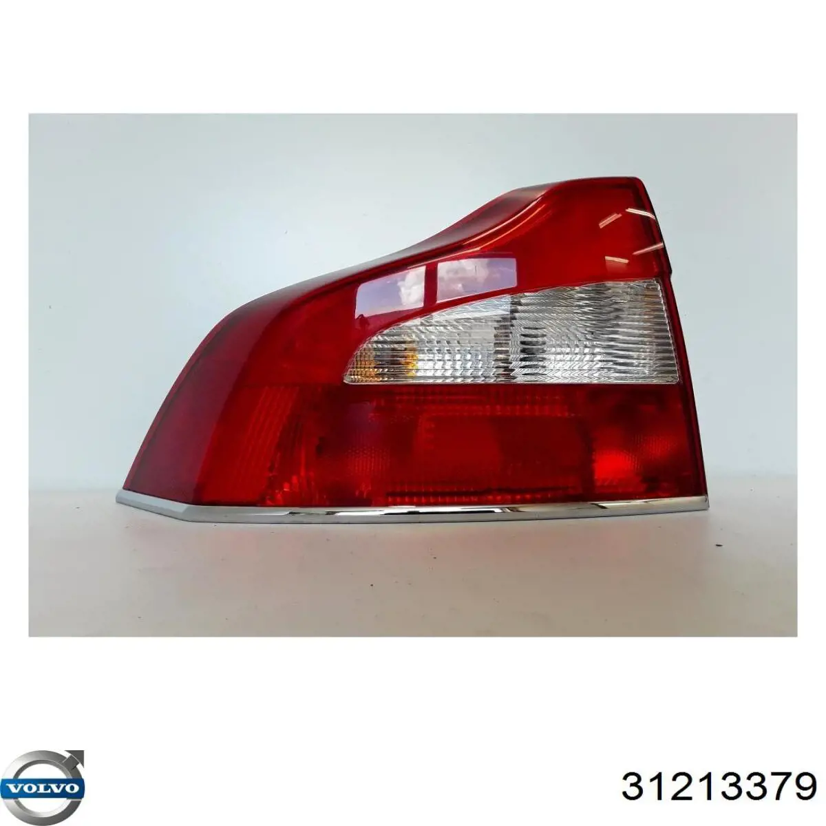 31213379 Volvo Lanterna traseira esquerda