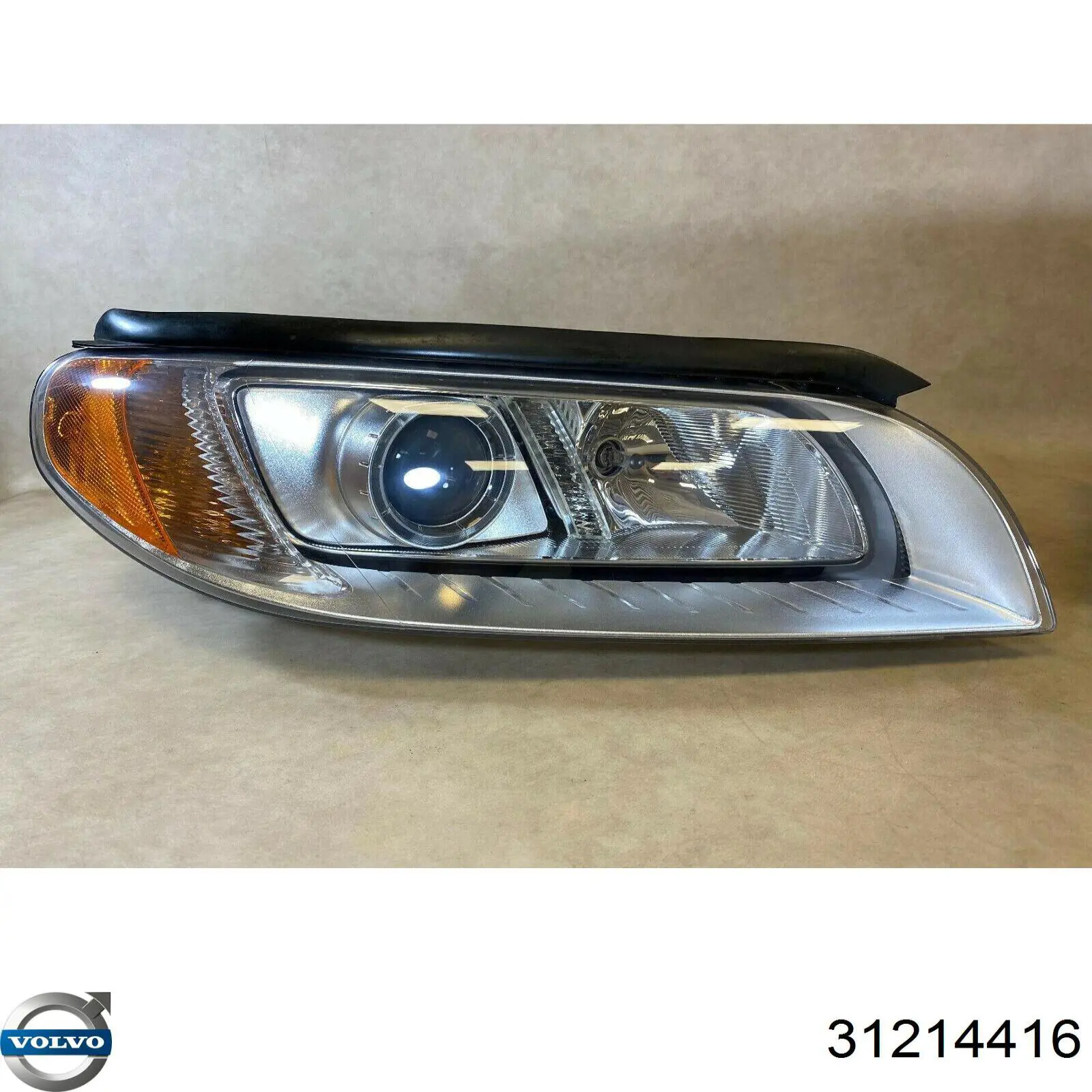 Luz direita Volvo 31214416 preço, a partir de 688,00 USD