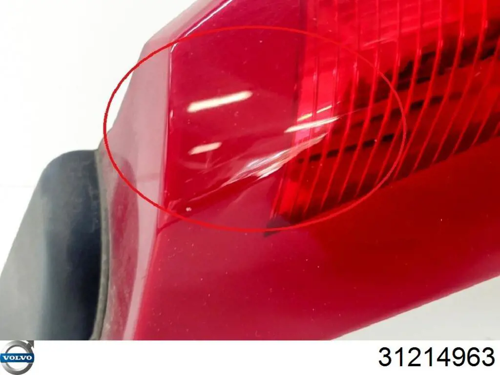 31214963 Volvo Lanterna traseira esquerda