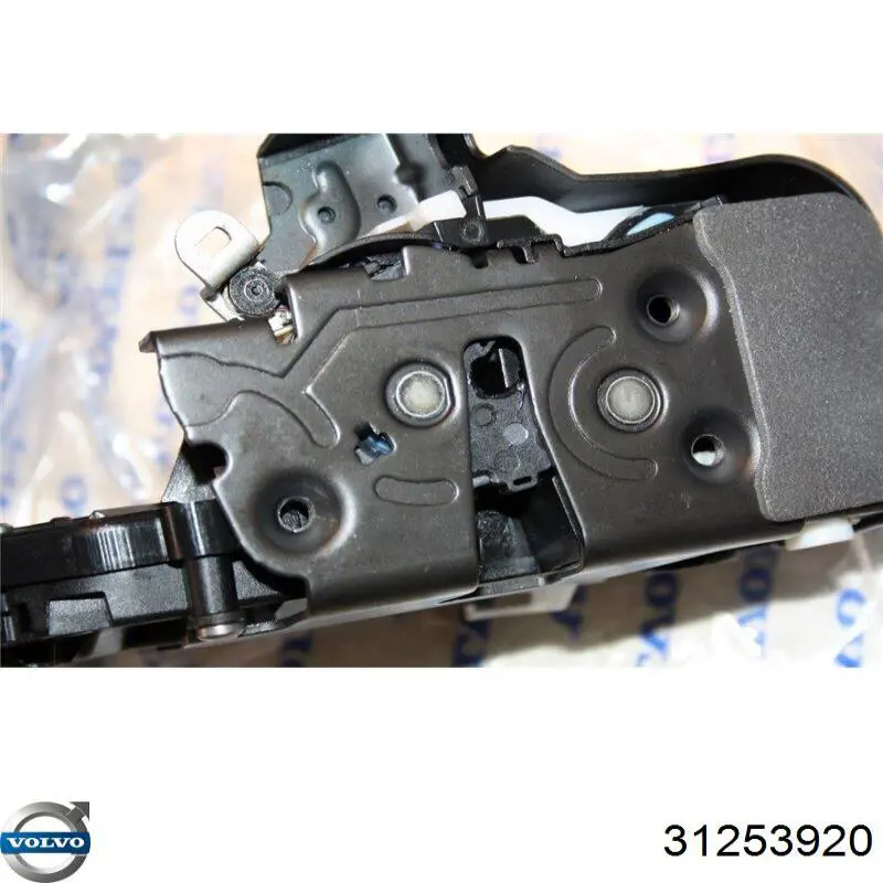 31253920 Volvo Fecho da porta traseira esquerda