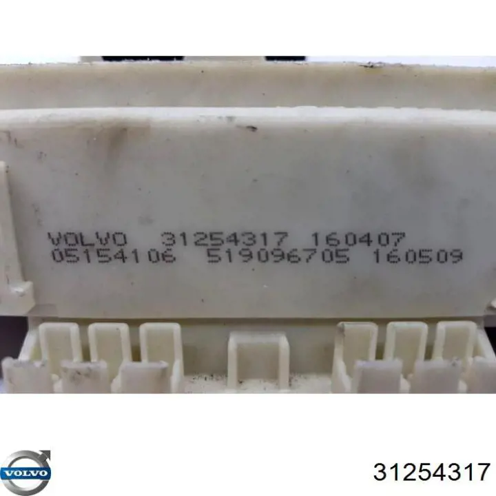 Unidade traseira do salão de dispositivos de segurança Volvo 31254317 preço, a partir de 179,08 USD