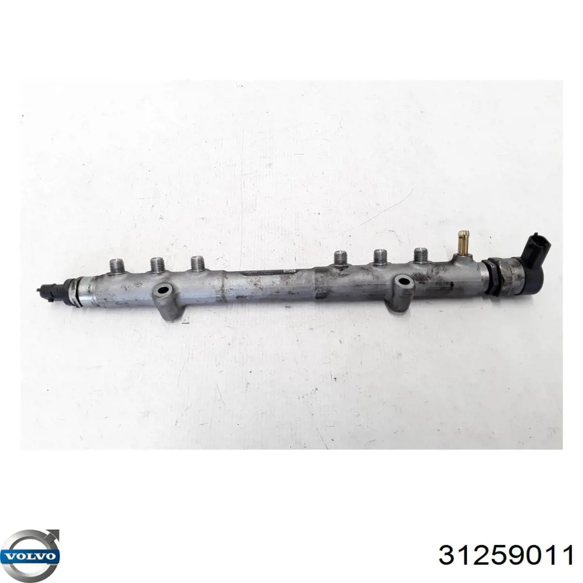 31259011 Volvo Distribuidor de combustível (rampa)