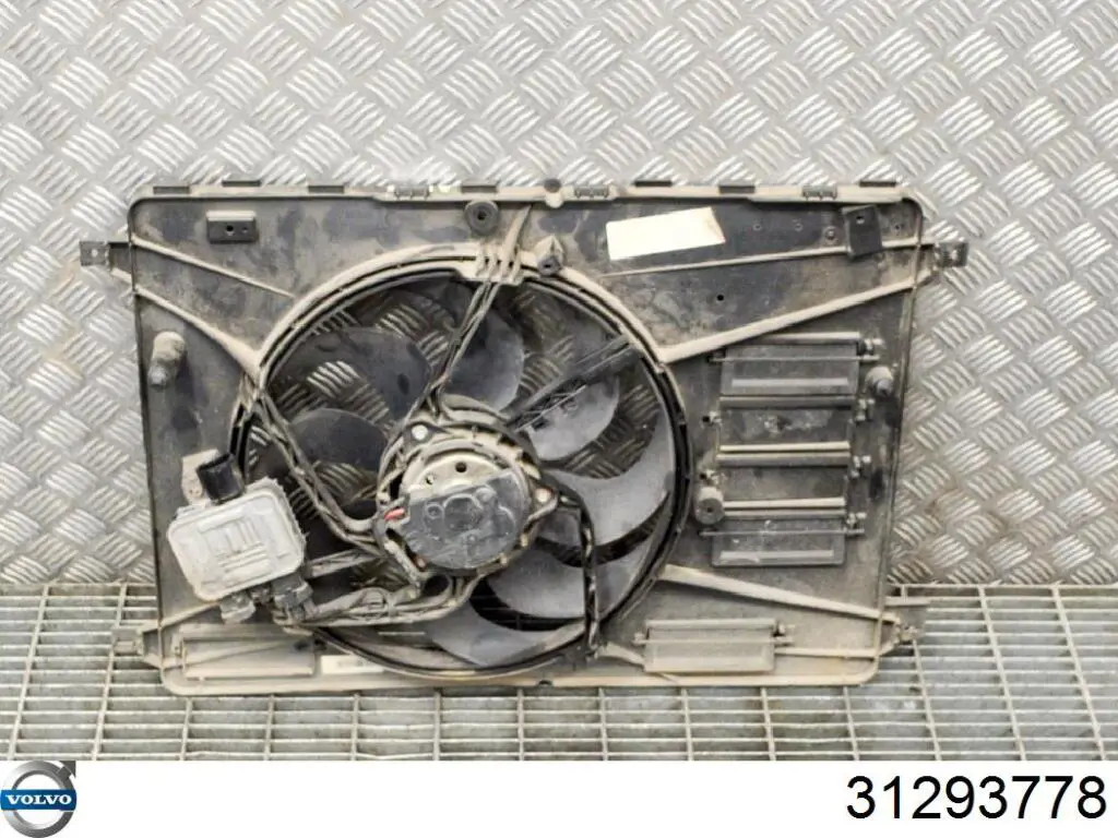 Difusor do radiador de esfriamento, montado com motor e roda de aletas Volvo 31293778 preço, a partir de 143,77 USD