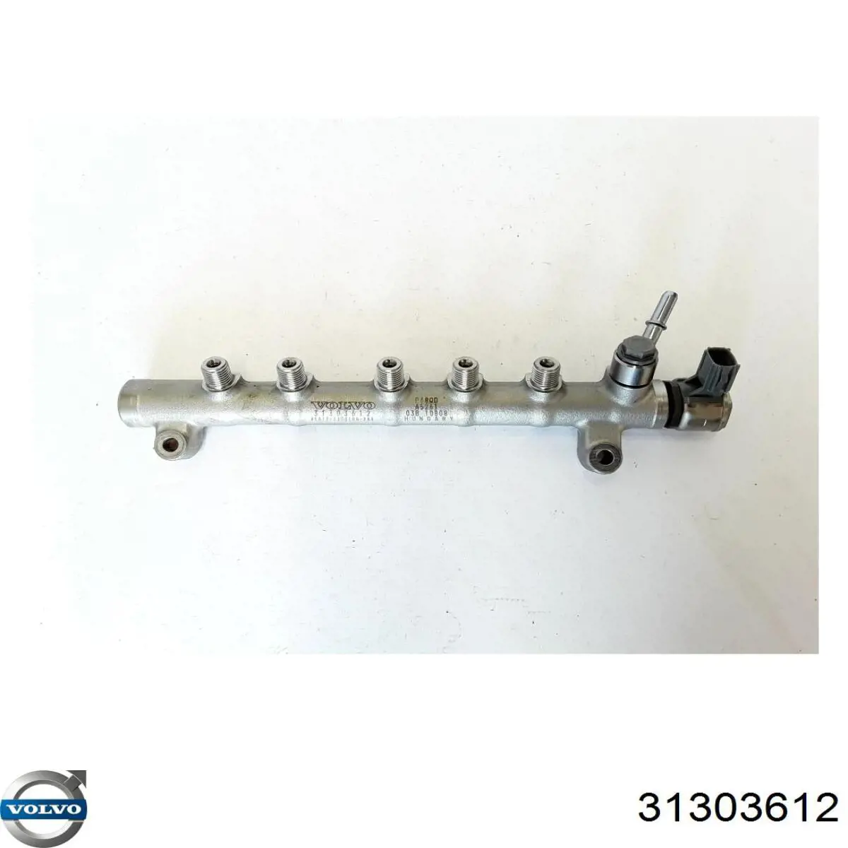 31303612 Volvo Distribuidor de combustível (rampa)