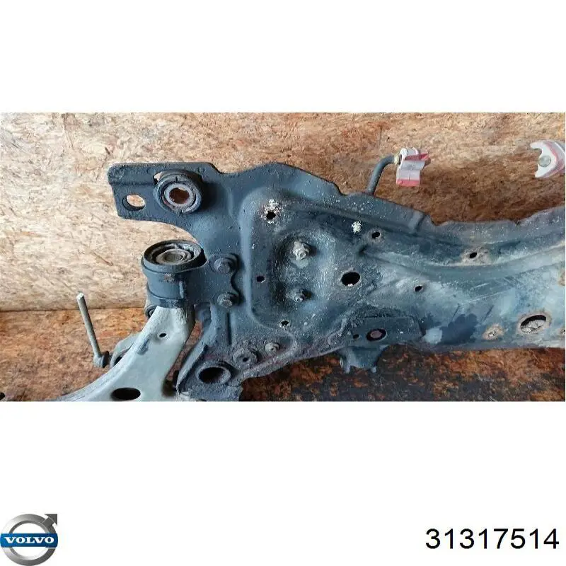 Viga de suspensão dianteira (plataforma veicular) Volvo 31317514 preço, a partir de 241,26 USD