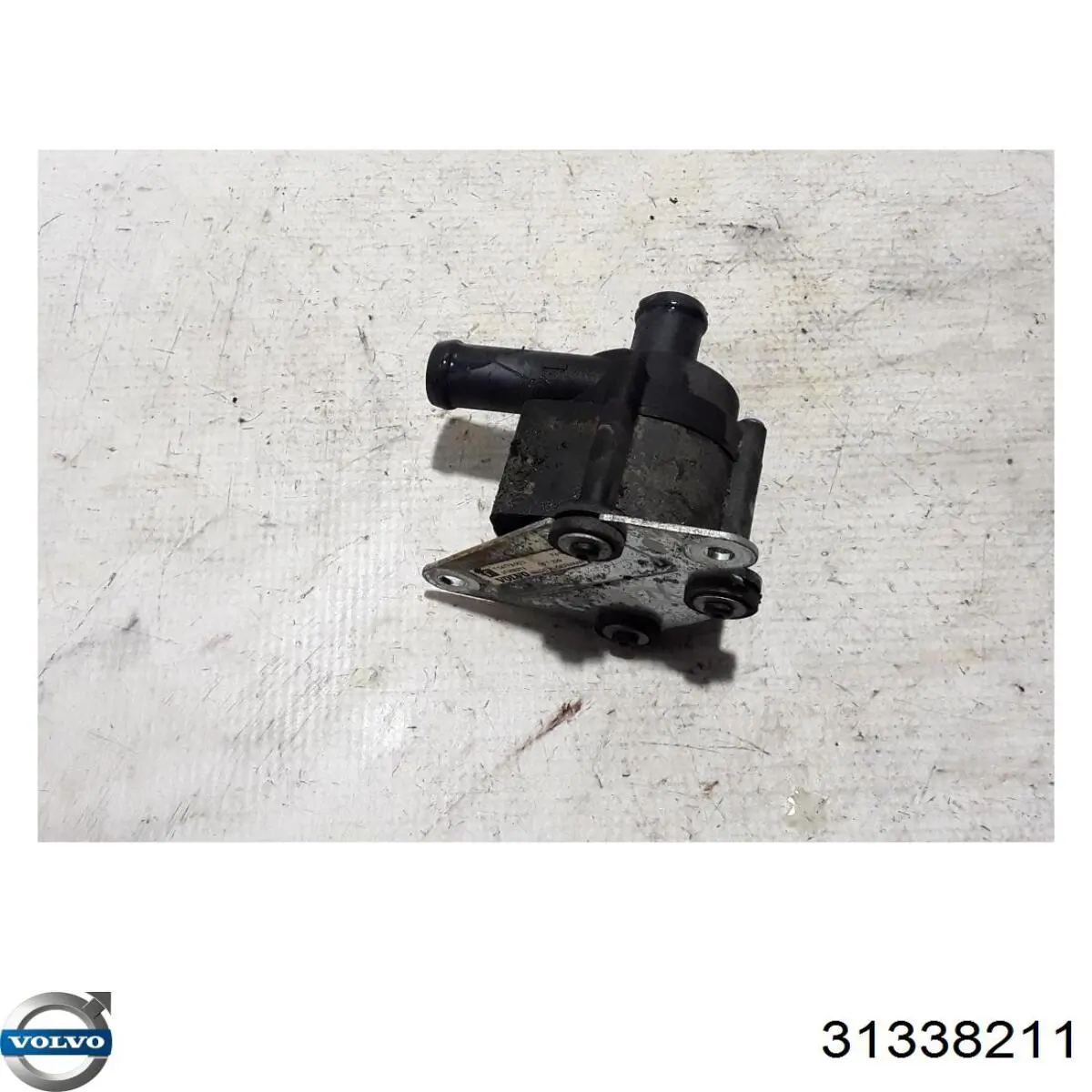 31338211 Volvo Bomba de água (bomba) de esfriamento, adicional elétrica