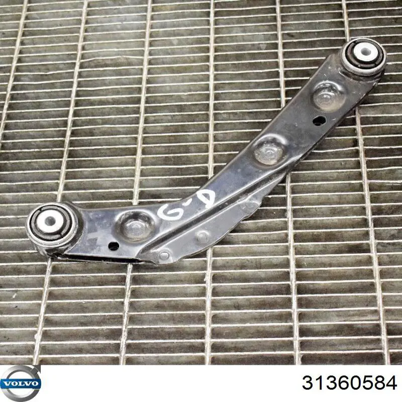 31360584 Volvo Braço oscilante superior esquerdo/direito de suspensão traseira