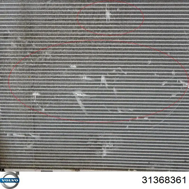 31368361 Volvo Radiador de esfriamento de motor