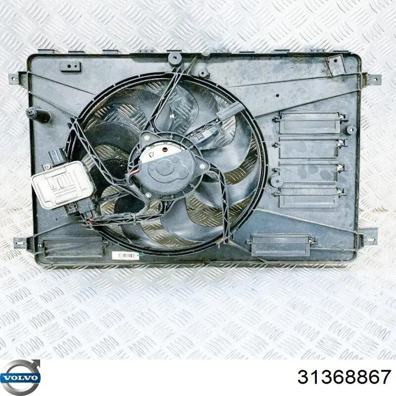 Difusor do radiador de esfriamento, montado com motor e roda de aletas Volvo 31368867 preço, a partir de 191,44 USD