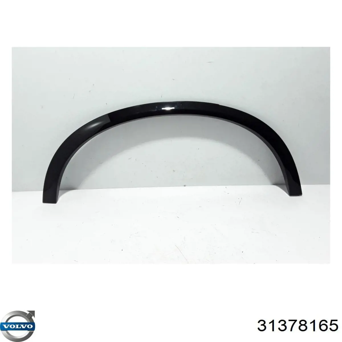 Expansor direito (placa sobreposta) de arco do pára-lama traseiro Volvo 40017387 preço, a partir de 168,74 USD