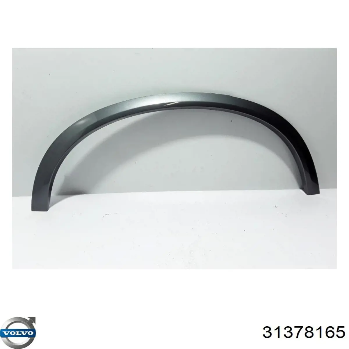 Expansor direito (placa sobreposta) de arco do pára-lama traseiro 39790019 Volvo