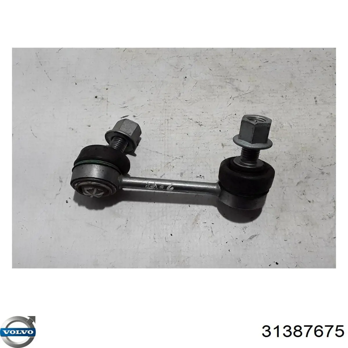 31387675 Volvo Montante direito de estabilizador traseiro