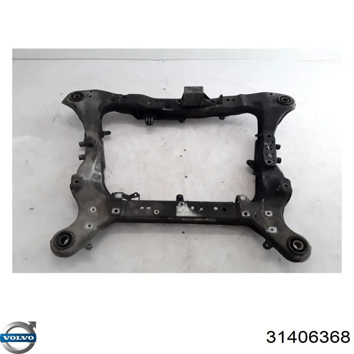 31406368 Volvo Viga de suspensão dianteira (plataforma veicular)