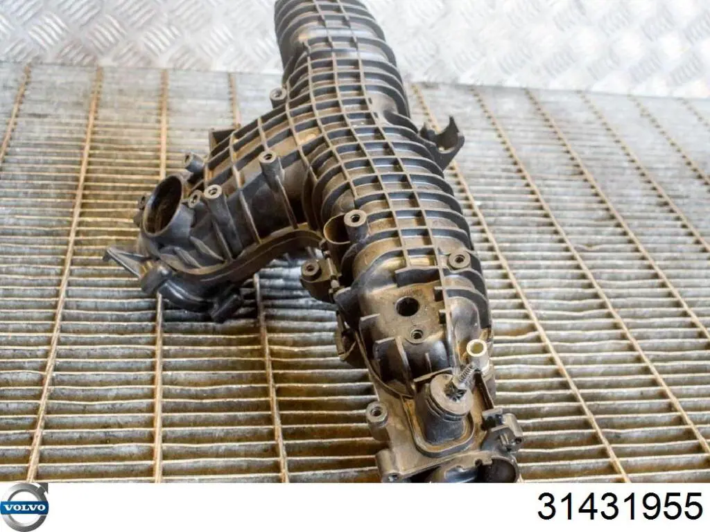 31431955 Volvo Tubo coletor de admissão