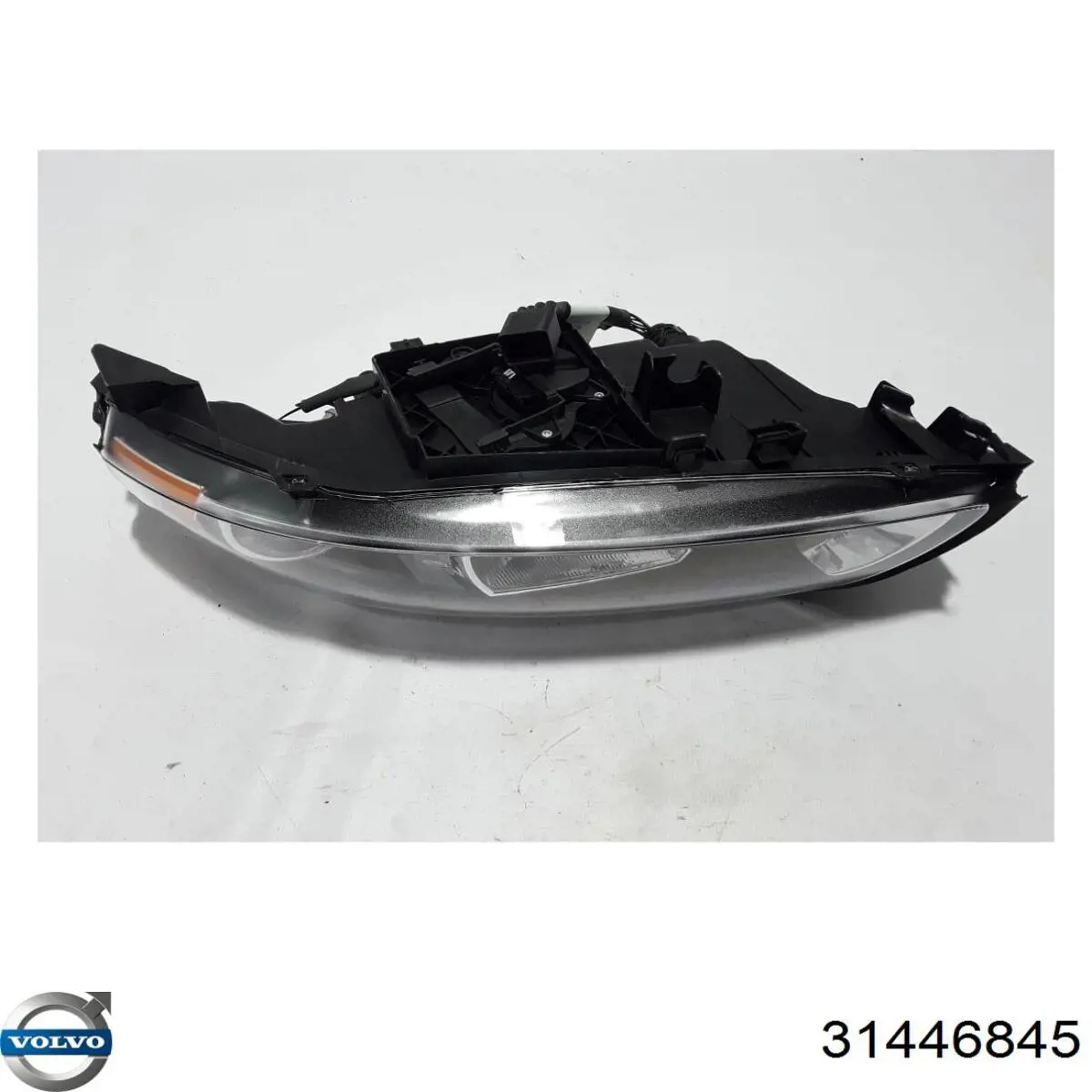 Luz esquerda Volvo 30678933 preço, a partir de 1220,87 USD
