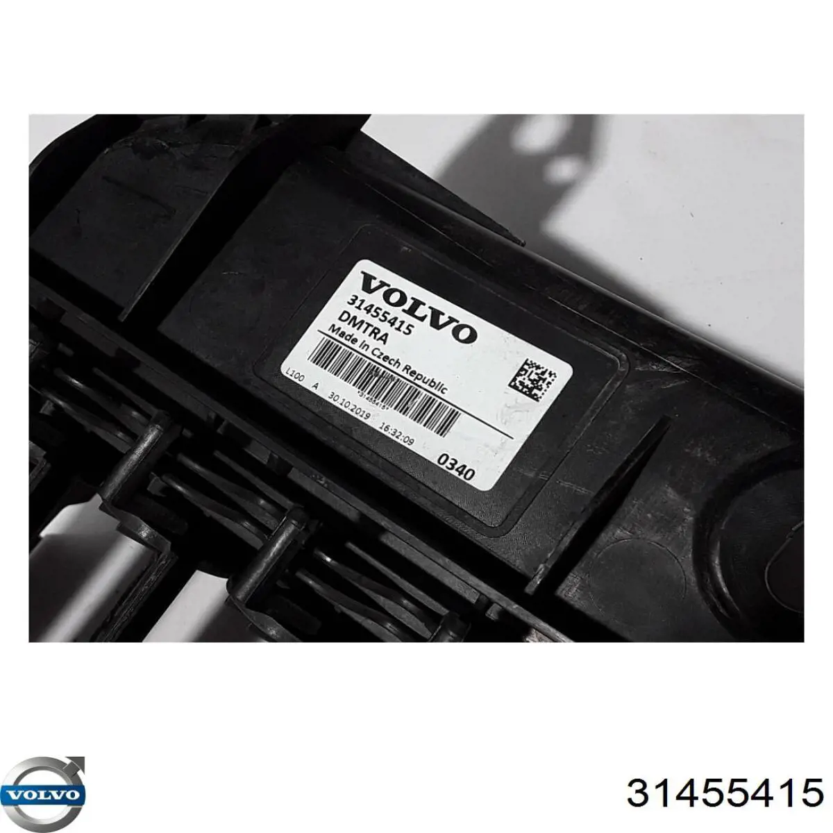 Perciana do radiador de esfriamento 31455415 Volvo