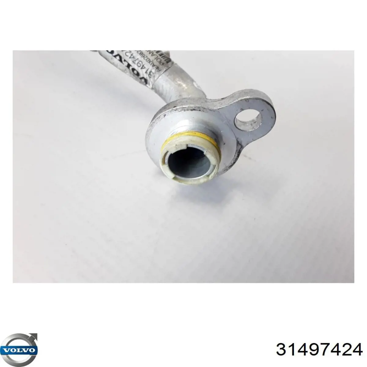Mangueira de aparelho de ar condicionado, desde o vaporizador traseiro até o compressor 32226905 Volvo