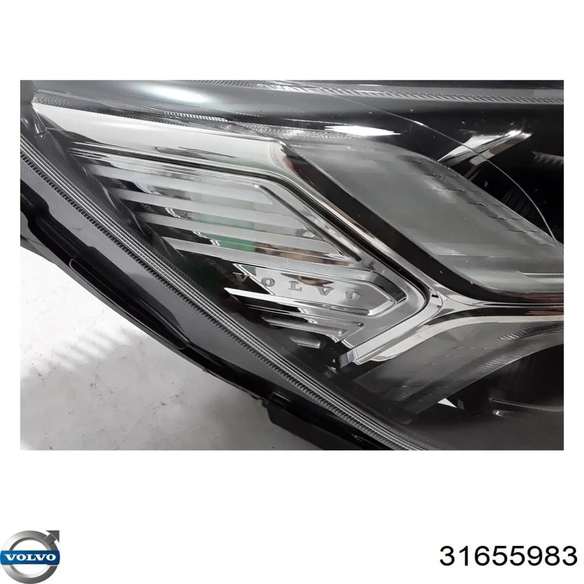  Luz direita Volvo XC40 SUV (536) (2017 - 2026) 
