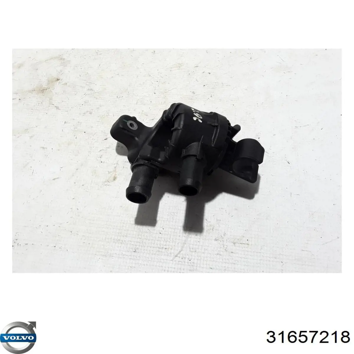 31657218 Volvo Válvula de regulação do fluido de esfriamento
