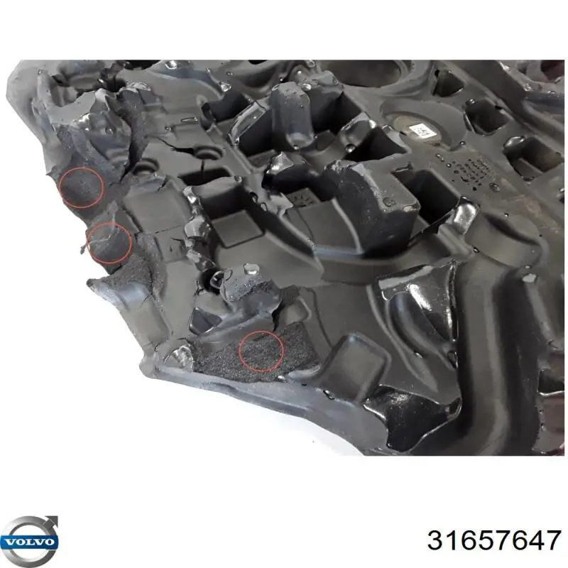 31657647 Volvo Tampa de motor decorativa