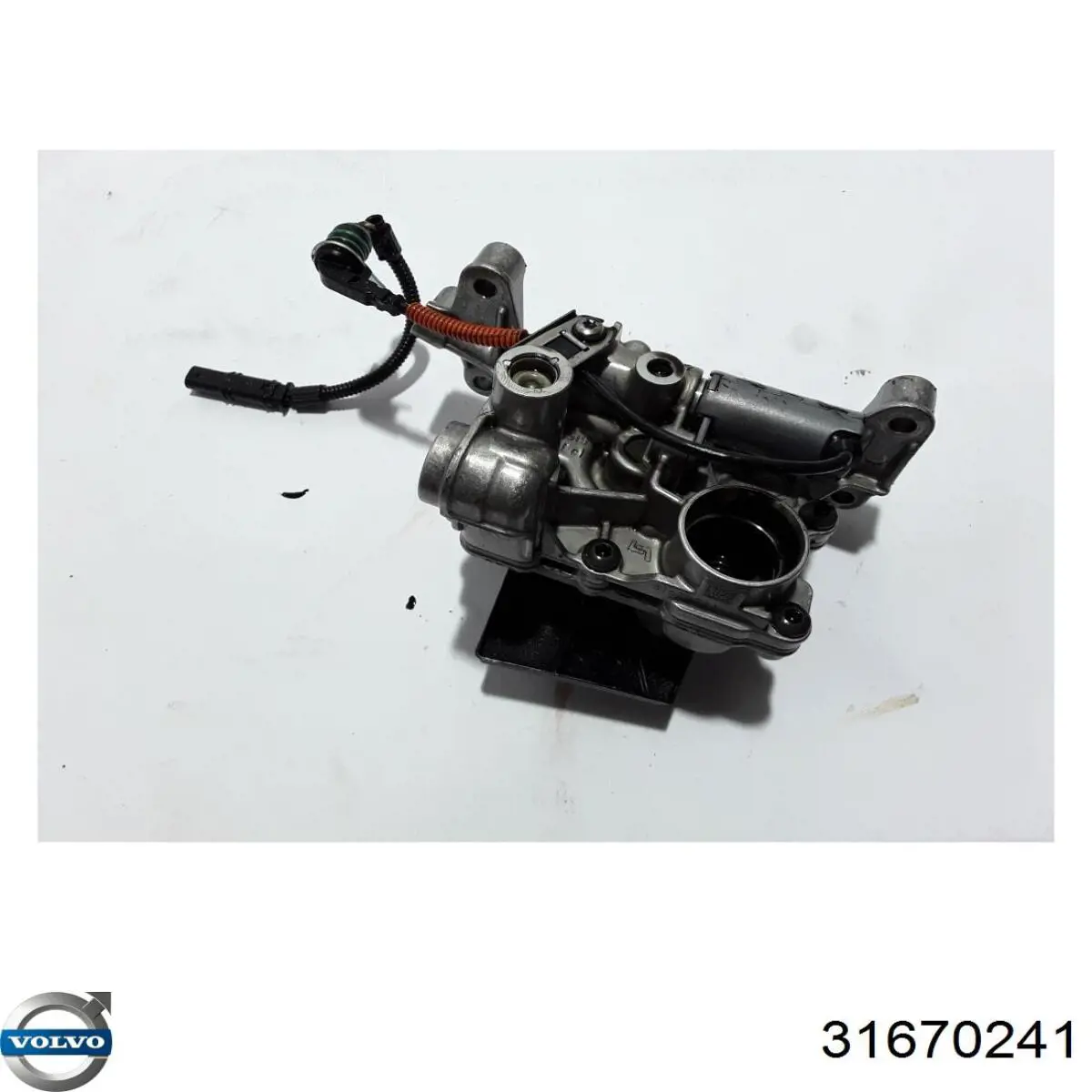 Compre 31670241 Volvo Bomba de óleo