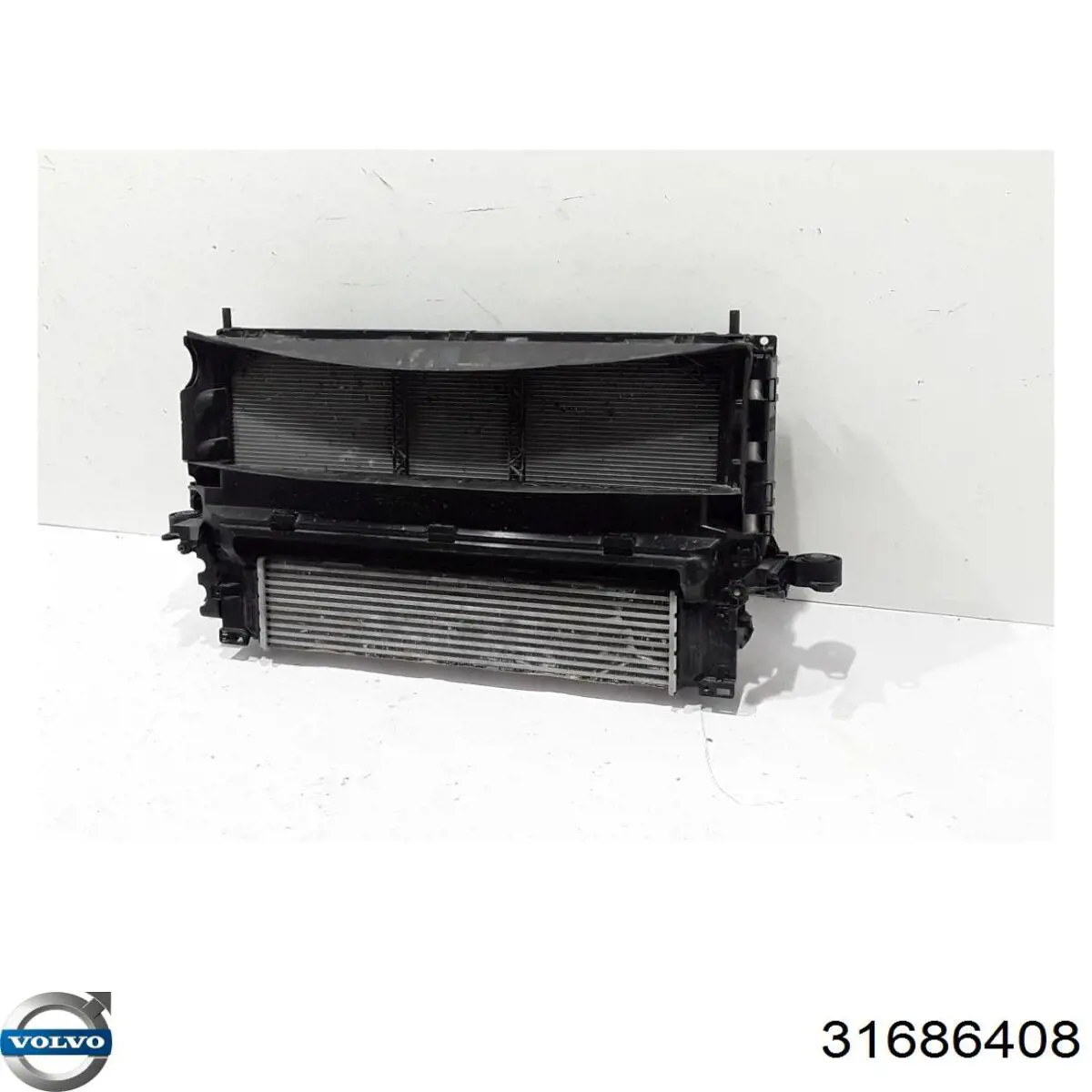 Compre 31686408 Volvo Radiador de intercooler