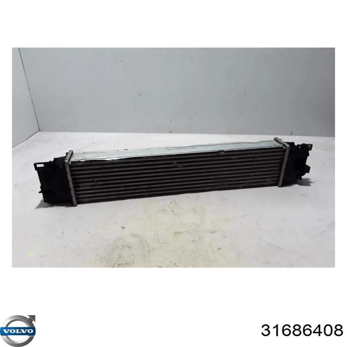Radiador de intercooler 31686408 Volvo