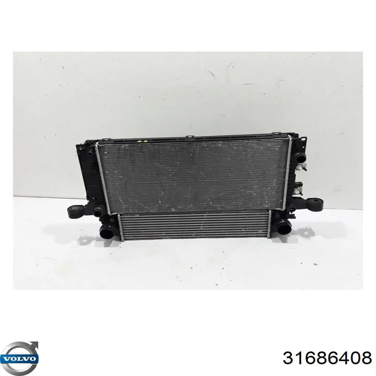 Compre 31686408 Volvo Radiador de intercooler