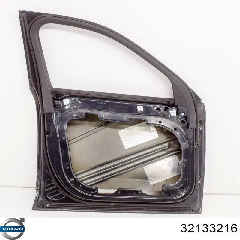 Porta dianteira esquerda 32133216 Volvo