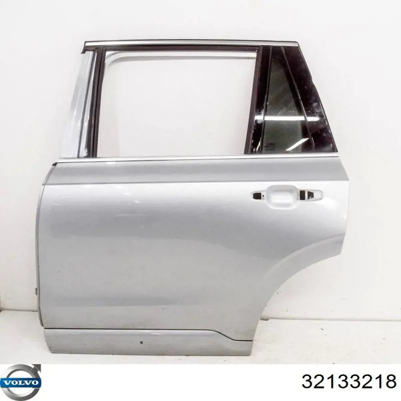 Porta traseira esquerda Volvo 32133218