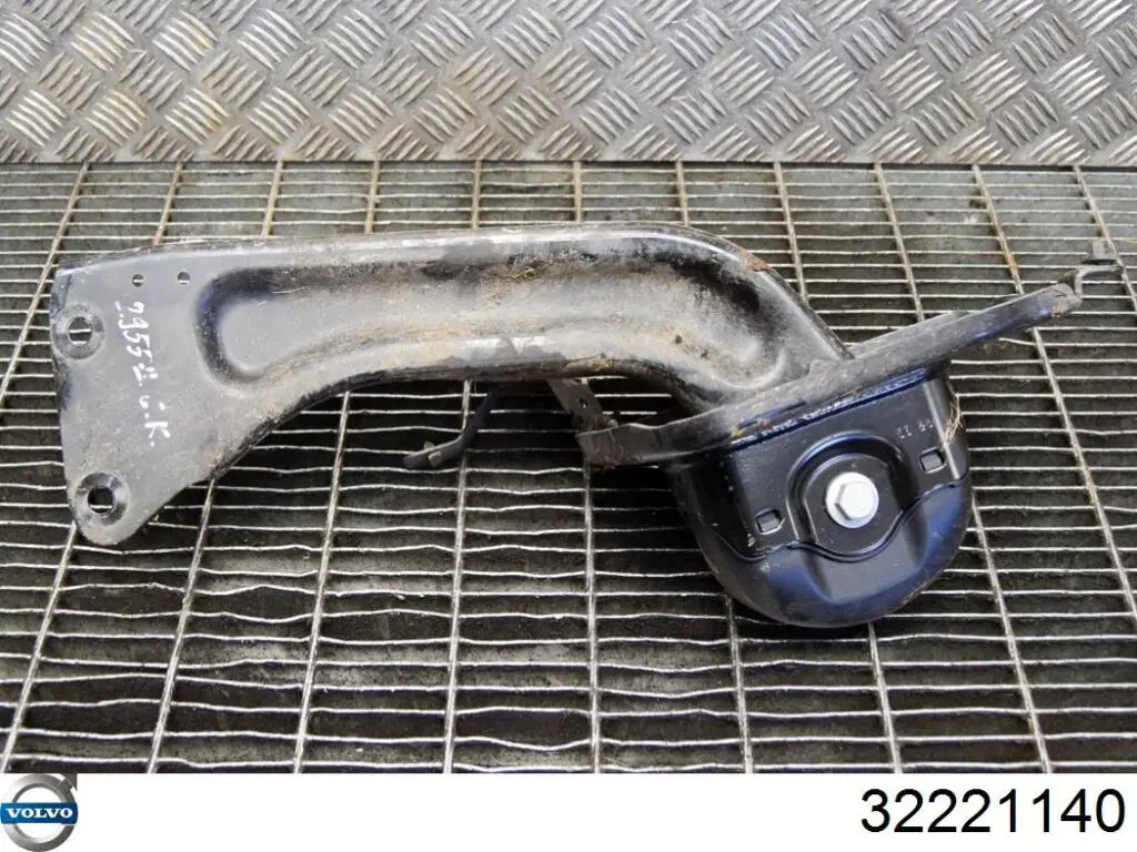 32221140 Volvo Braço oscilante de suspensão traseira transversal