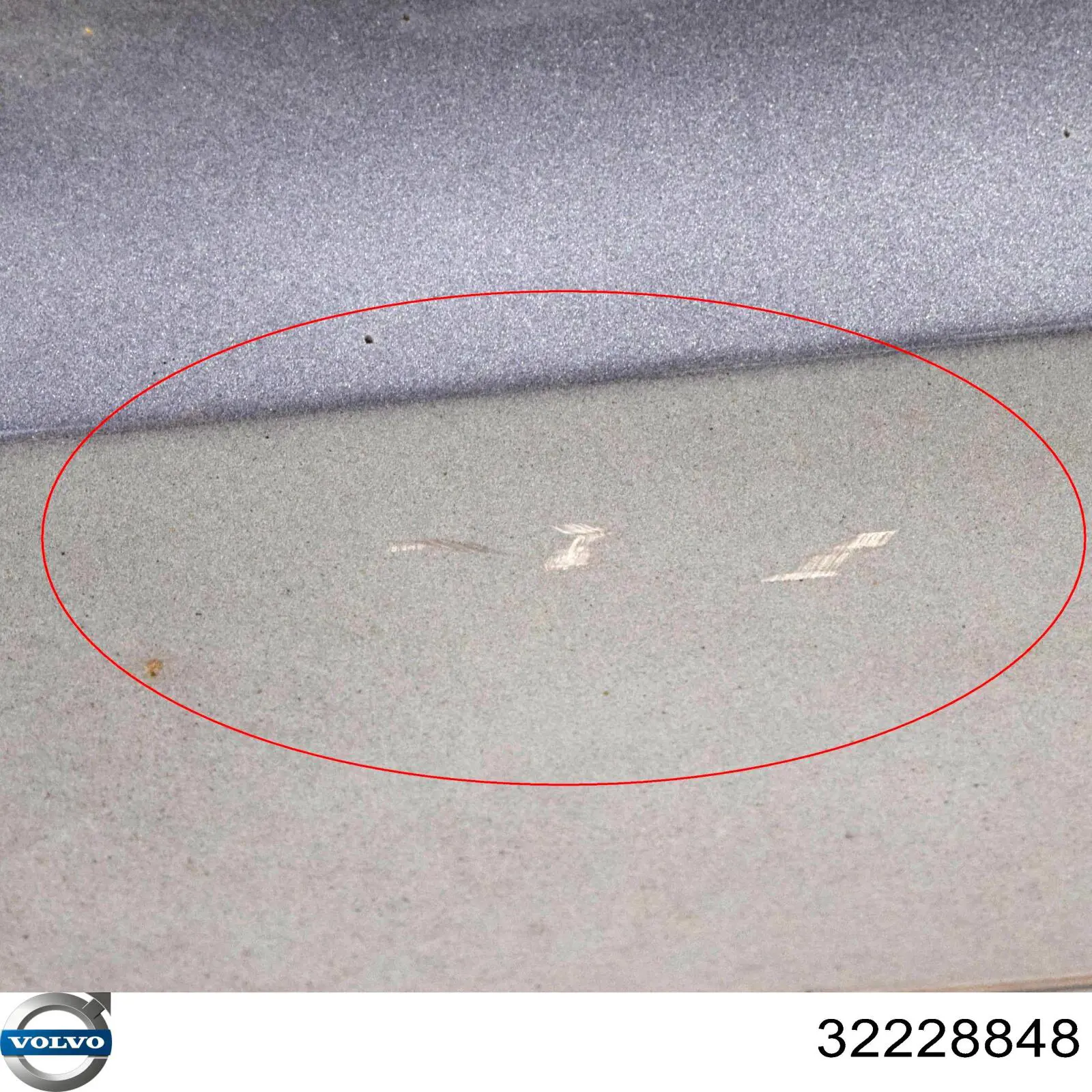 32345930 Volvo Porta dianteira esquerda