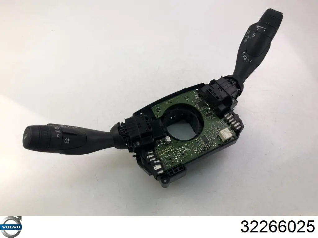 Comutador instalado na coluna da direção, montado 31674098 Volvo