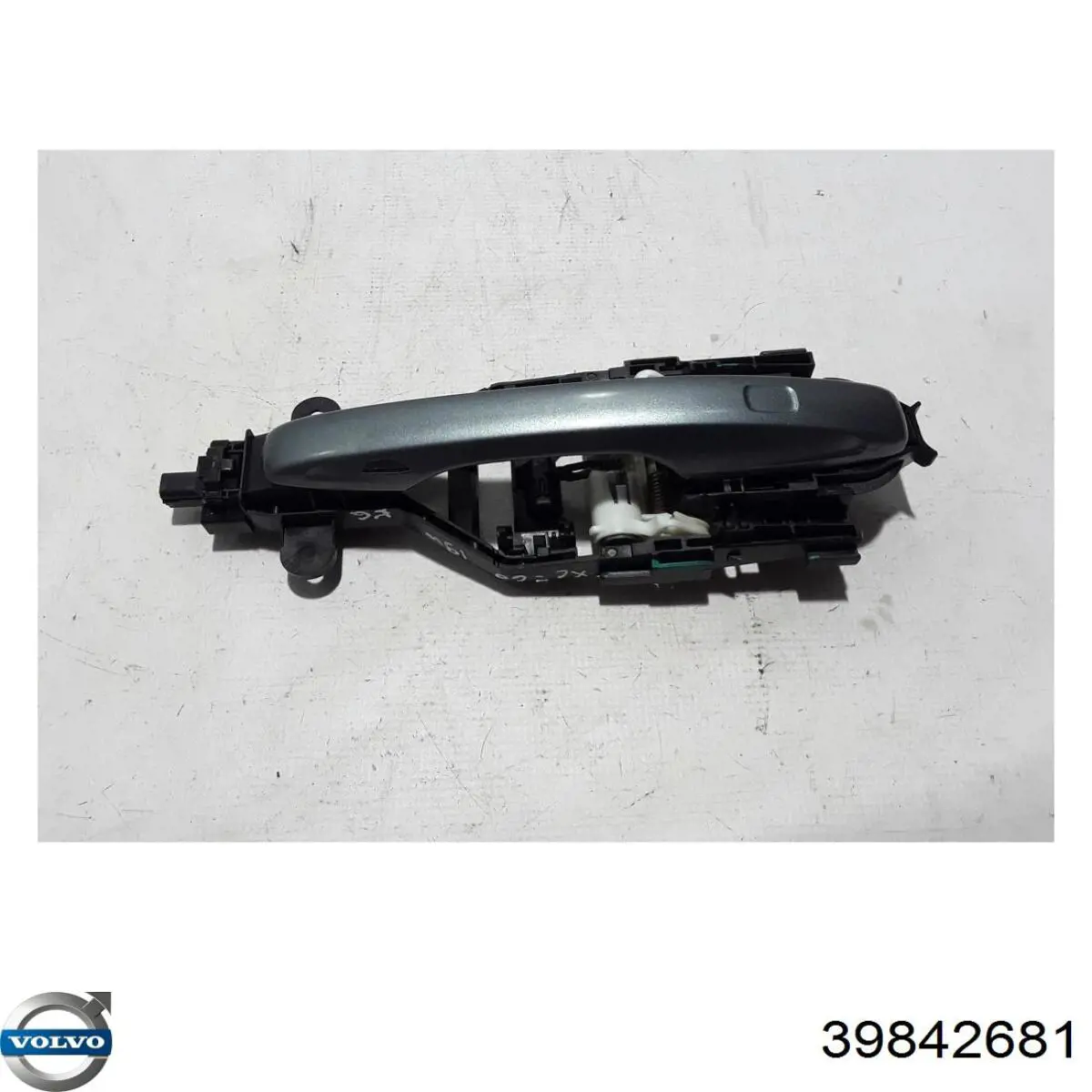 39842681 Volvo 